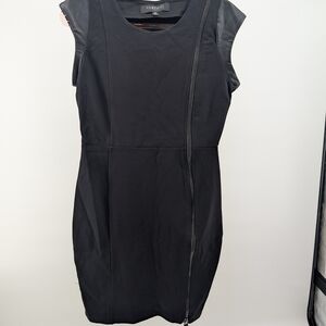 VERO MODA Black Cap-Sleeve Mini Dress with Zip Detail